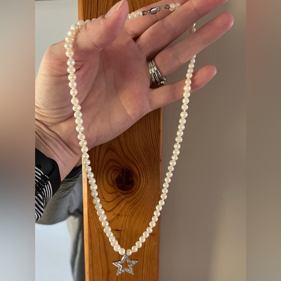Fresh water pearl necklace. Sterling silver hardware. Star with CZ stones. - Picture 2 of 3